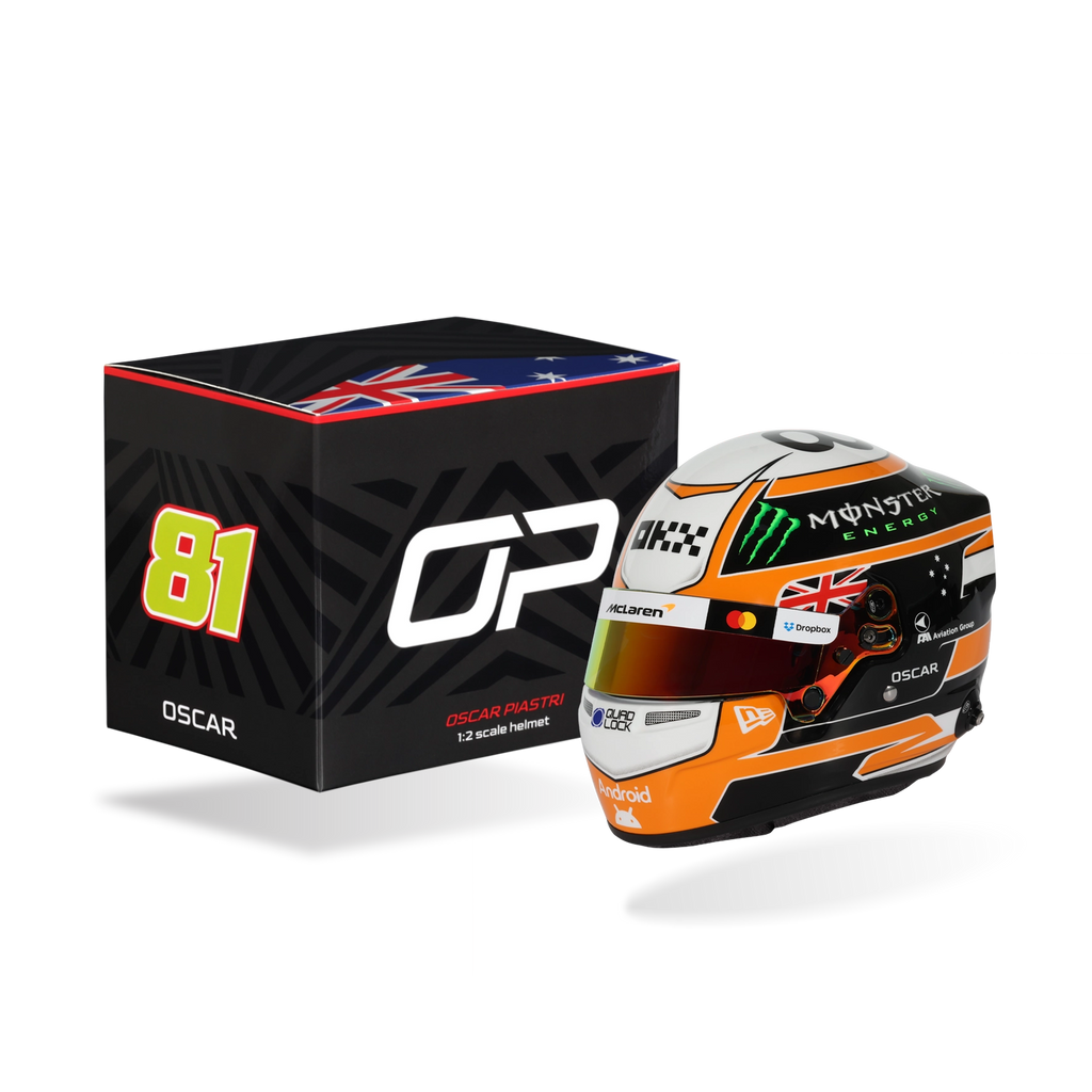 Oscar Piastri Bell mini helmet