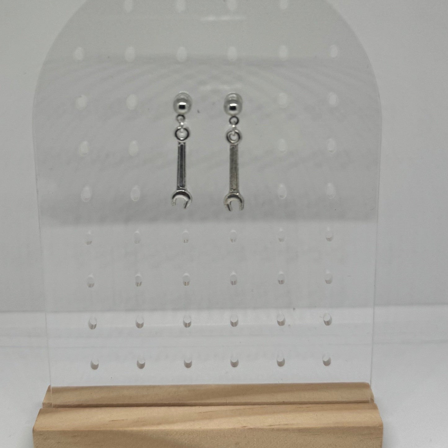 Spanner stud earring